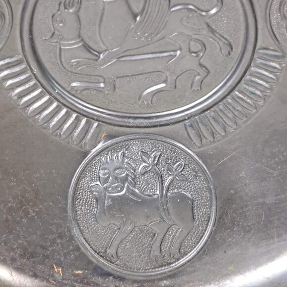 Vintage Round Copper Wall Tray Winged Dragons Wall Hanging 1970 Rare Collectible - Picture 11 of 13